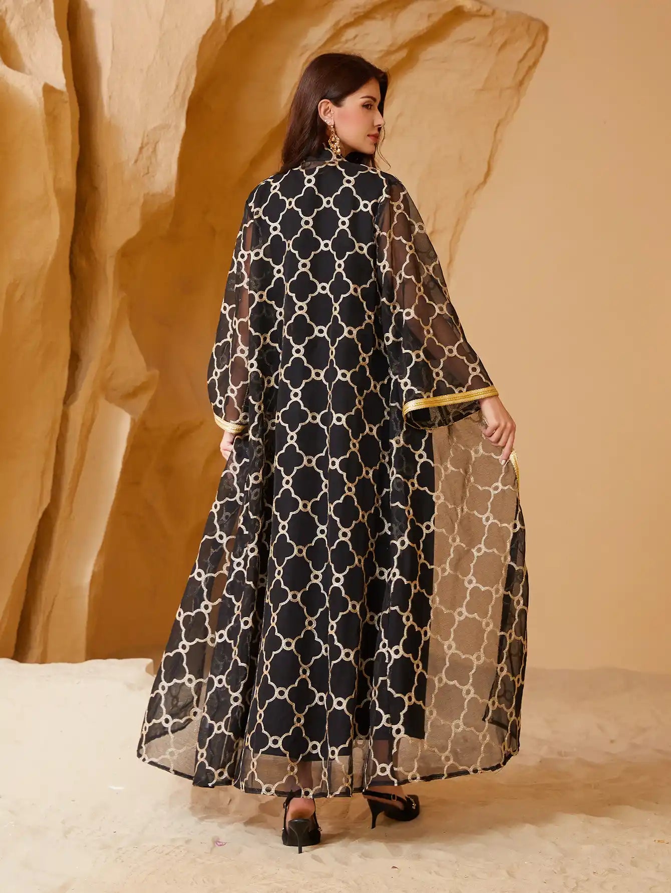 NC40 Heavy Mesh Embroidery Stitching Gold Muslim Two-piece Suit