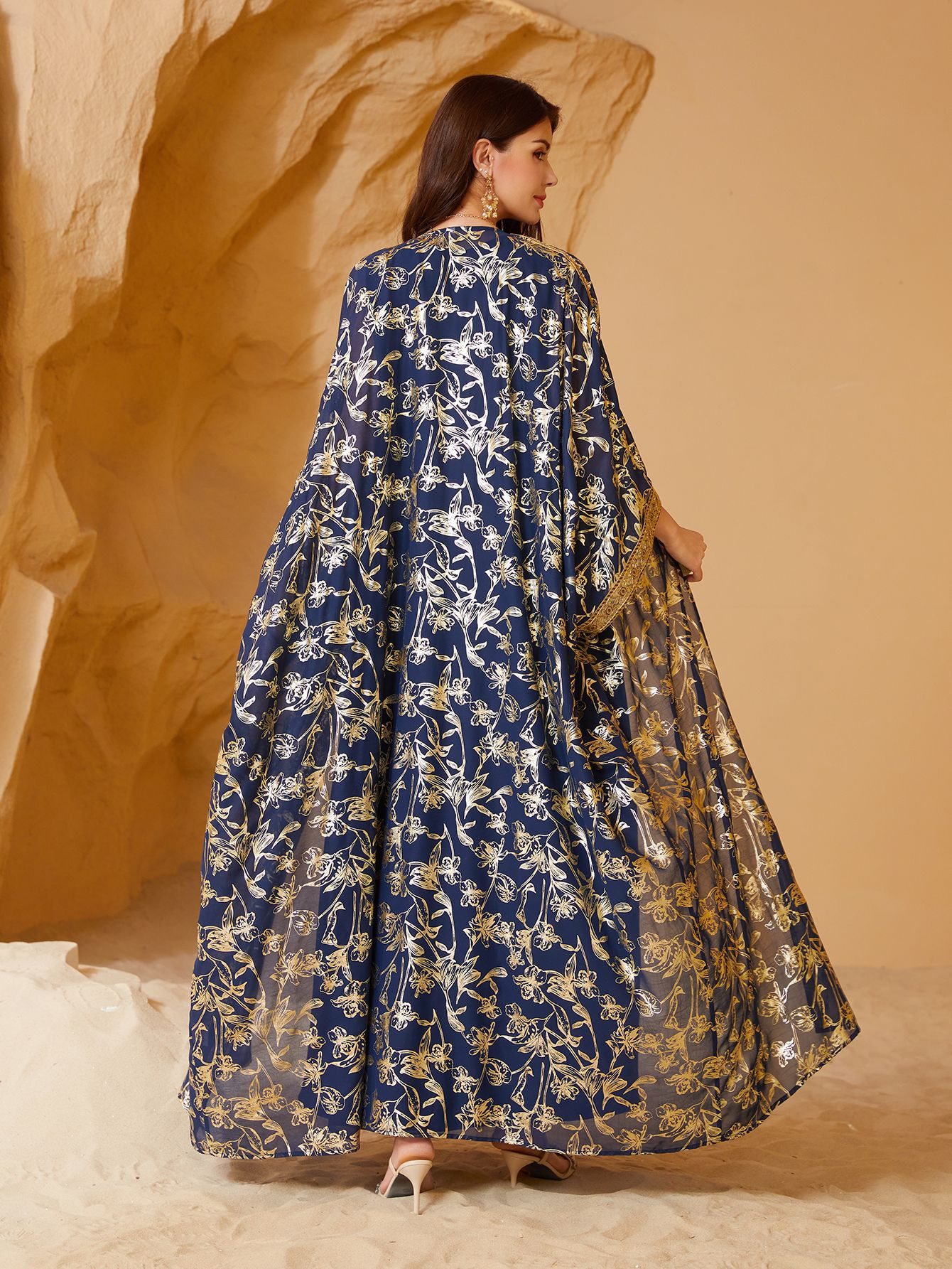 SW013 Muslim Dress Gilded Robe Abaya Two-piece Suits