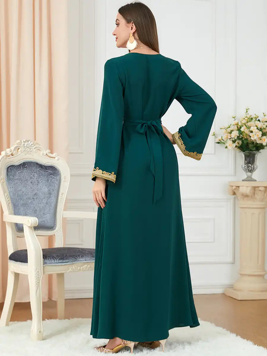 3252 Muslim Embroidery Solid Color Moroccan Dress