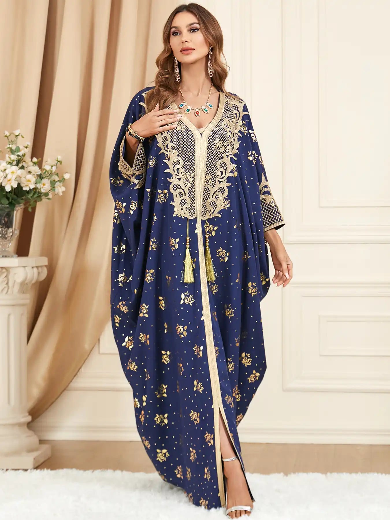 3470 Muslim Women's Bat Sleeve Tassel Large Size Abaya Dress