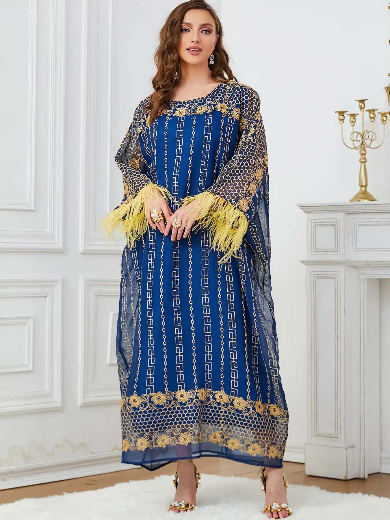 3643 Arabic Clothing Loose Bat Sleeve Embroidered Dress Abaya