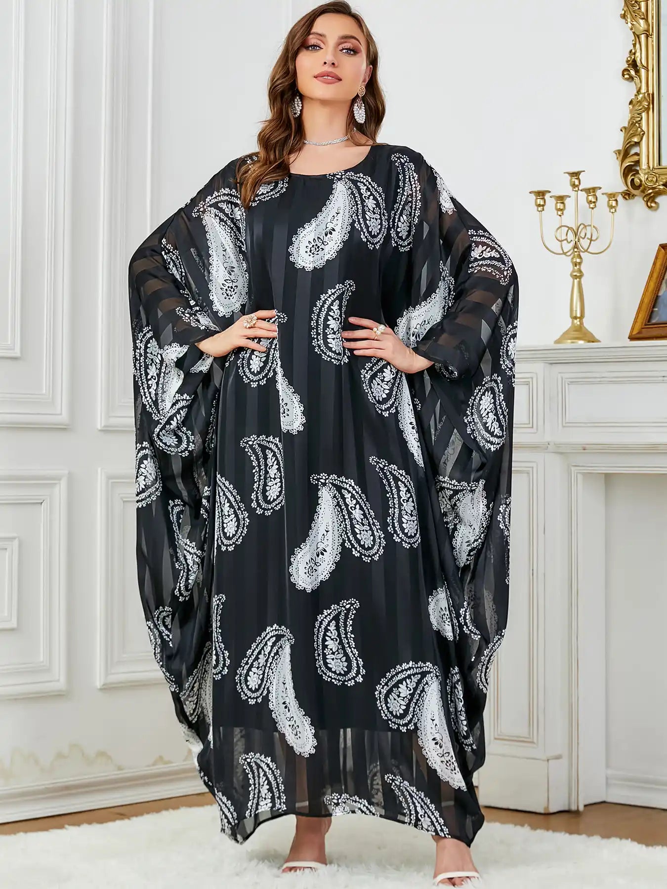 3671 Arabian Women Robe Bat Sleeve Dress