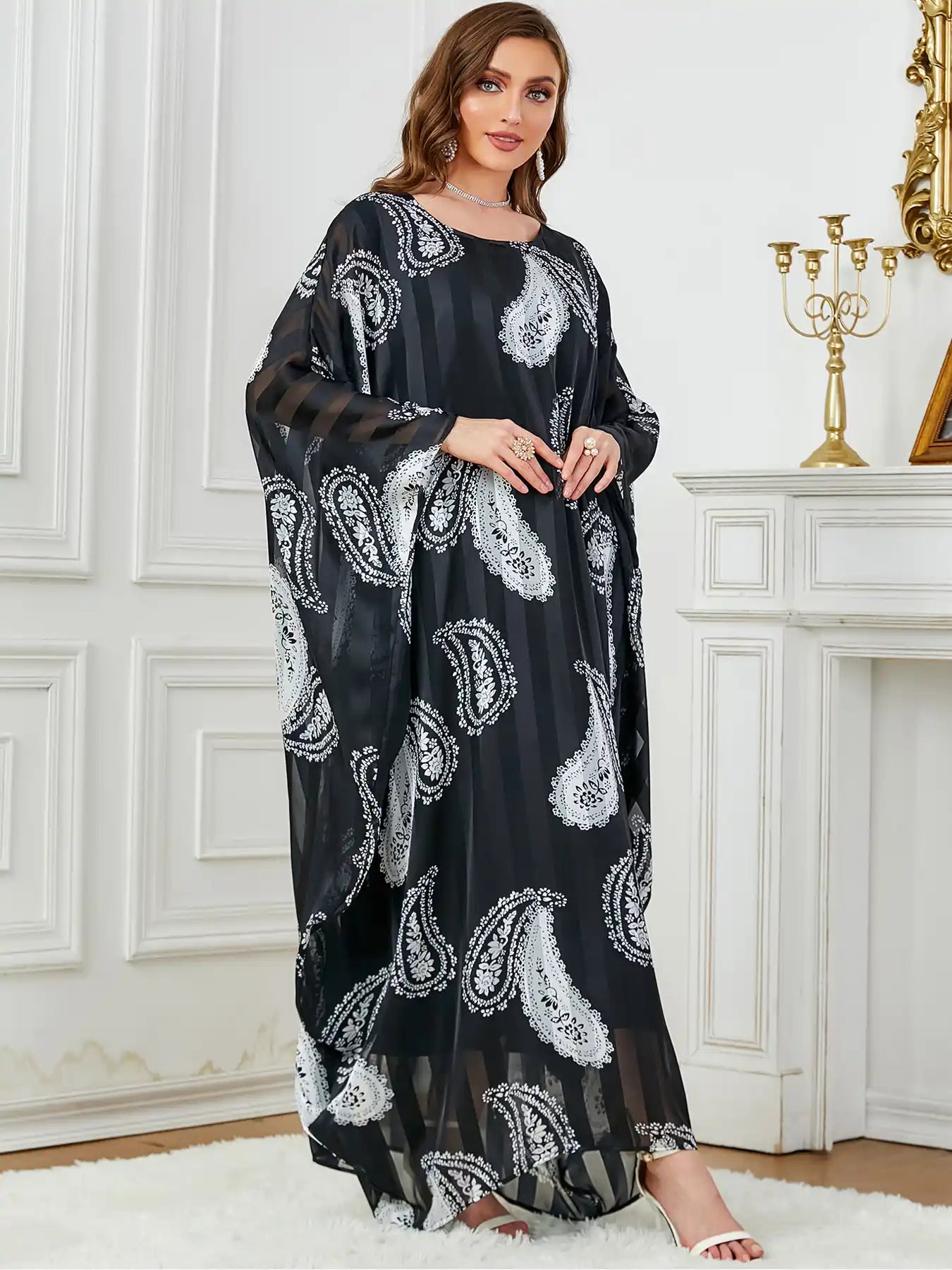 3671 Arabian Women Robe Bat Sleeve Dress