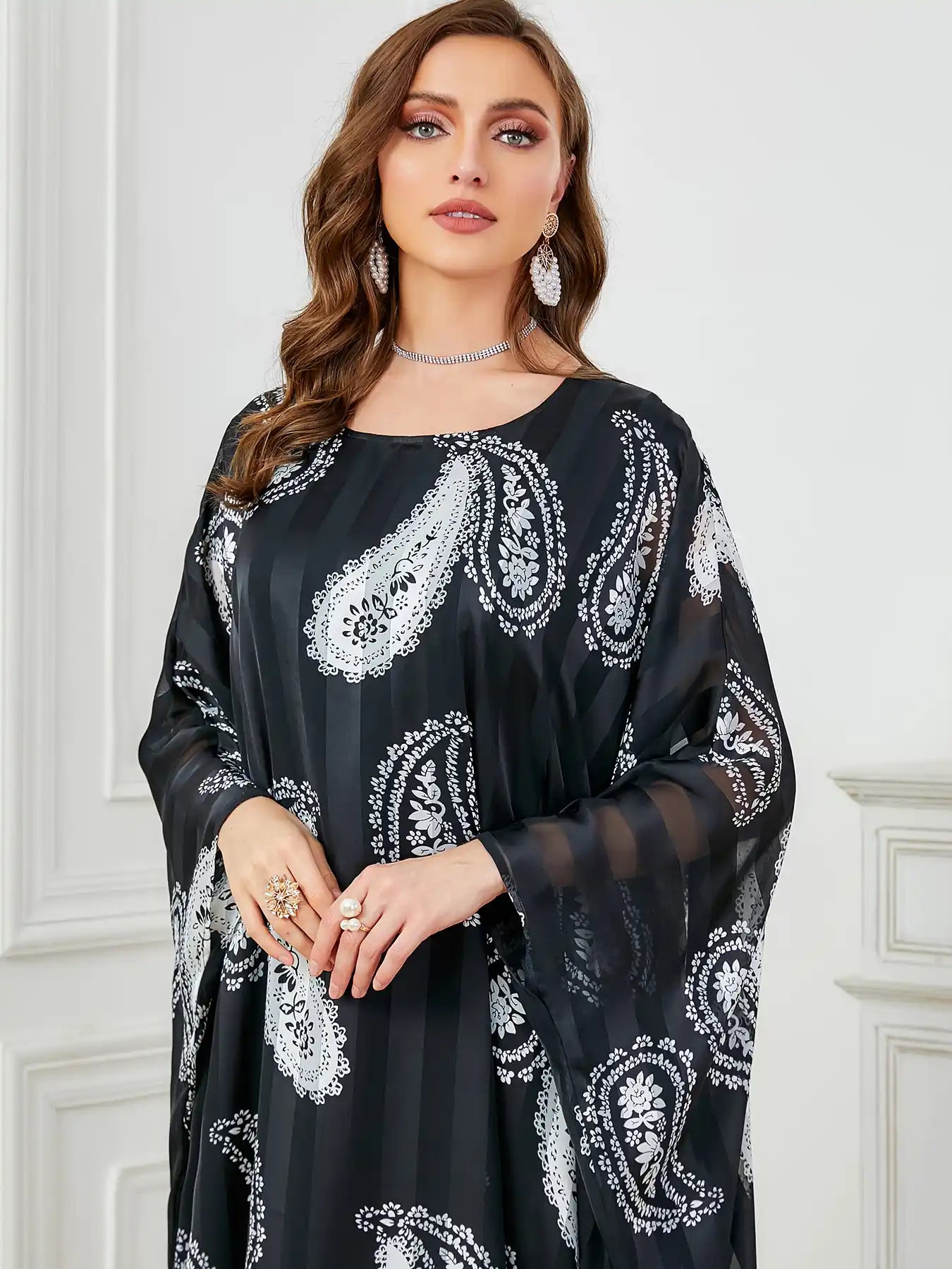 3671 Arabian Women Robe Bat Sleeve Dress
