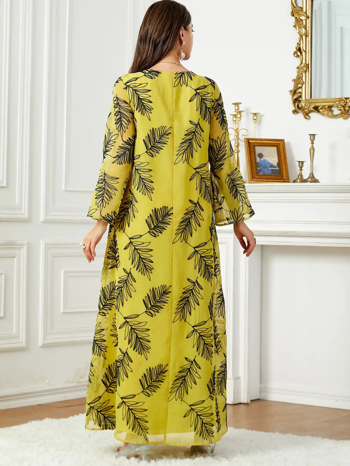 3740 Arabic Dubai Embroidered Dress Muslim Robe