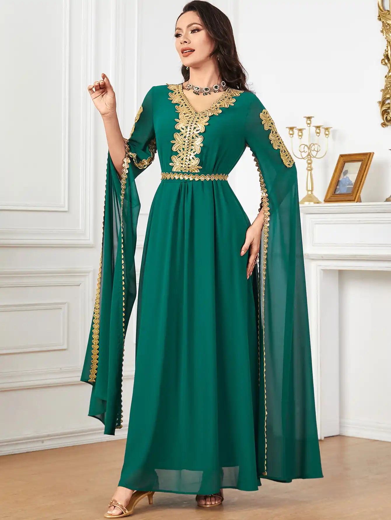 3918 Dubai Super Long Sleeve Stitching Dress Muslim Clothing