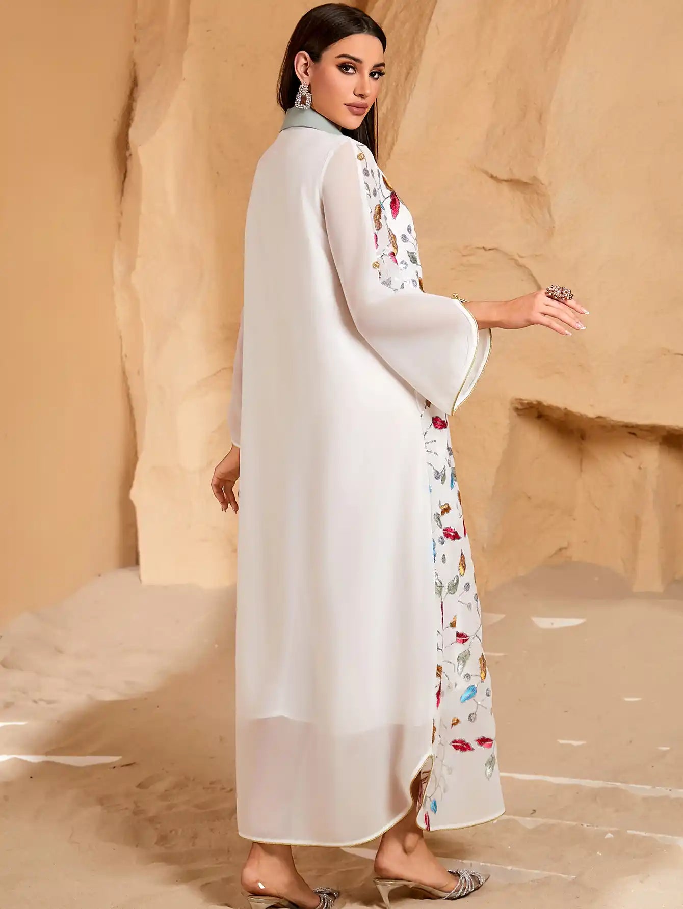4068 Women Arabian Robe Summer Embroidered Loose Dress