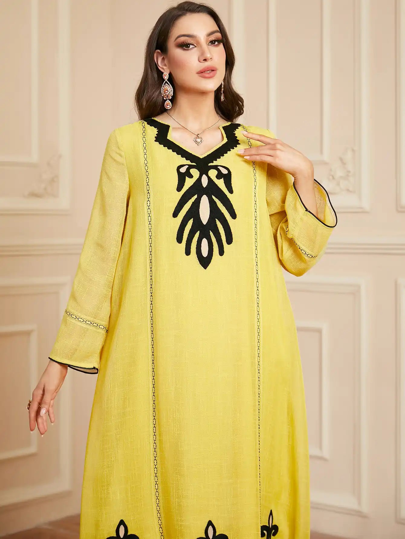 4091 Muslim Robe Embroidered Abayas Dress
