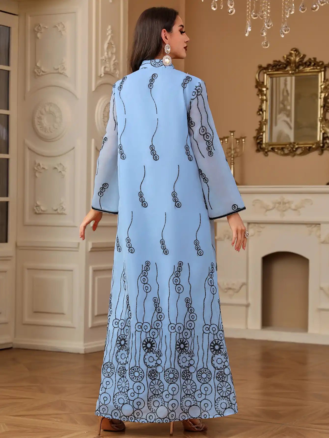 4158 Robe Embroidered Sequined Arabian Dress