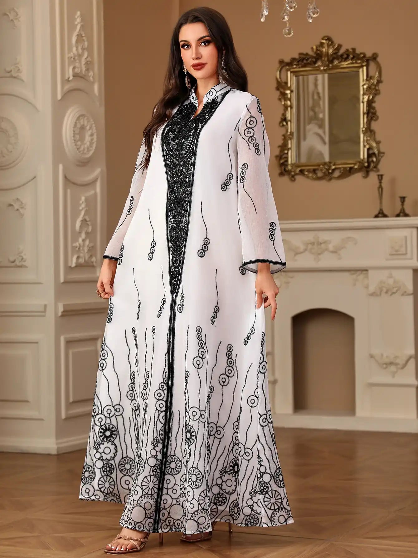 4158 Robe Embroidered Sequined Arabian Dress