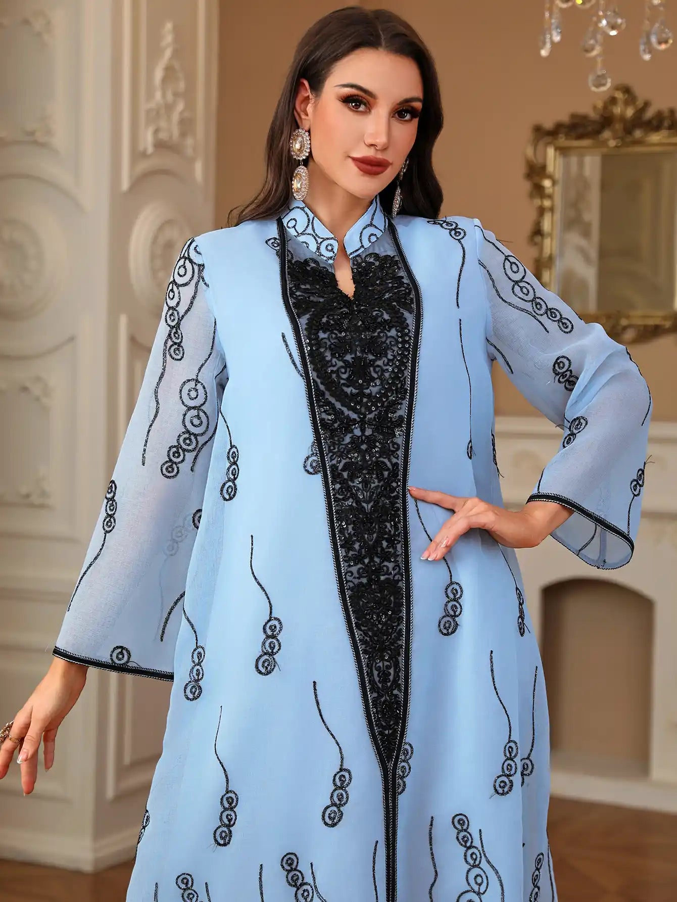 4158 Robe Embroidered Sequined Arabian Dress