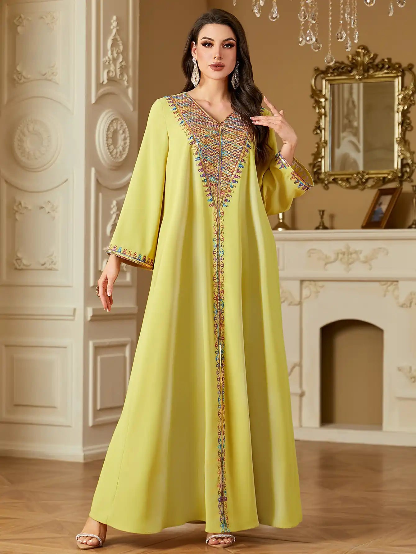 4220 Muslim Sequin Embroidery Arabian Dubai Robe
