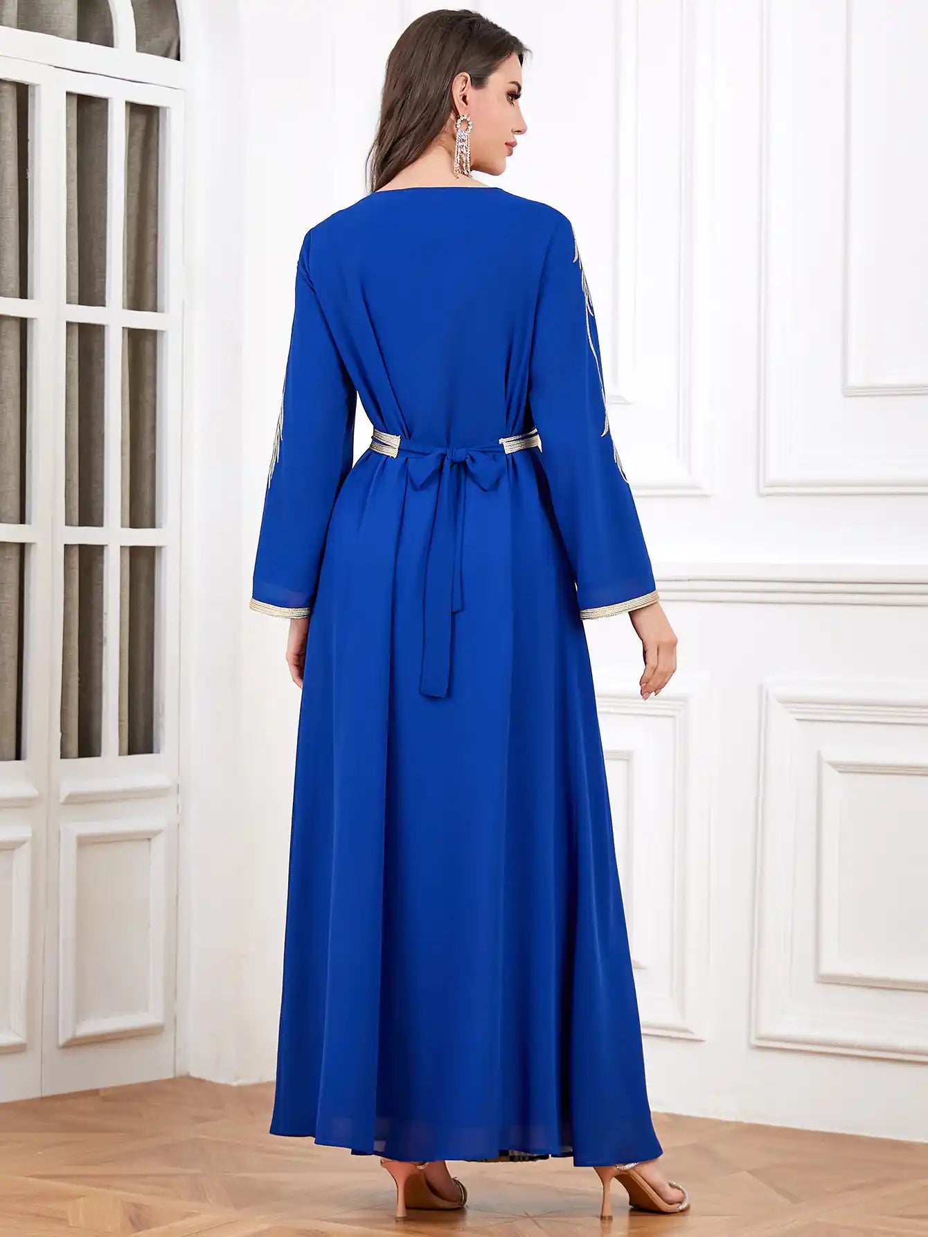 4319 Muslim Robe Embroidery Beaded Slim Fit Moroccan Dress