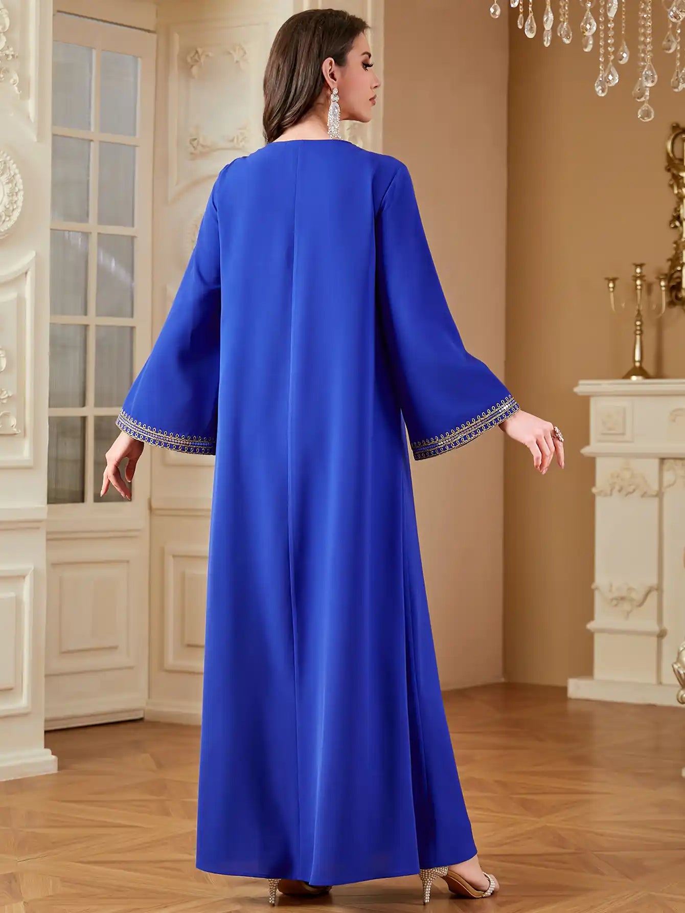 4330 Loose Embroidered Dress Arab Robe