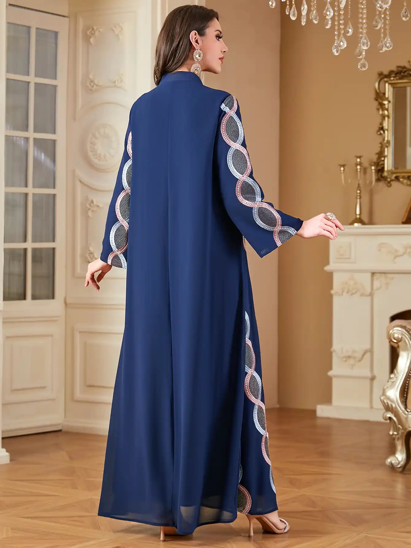 4348 Arabic Robe Embroidered Muslim Dress