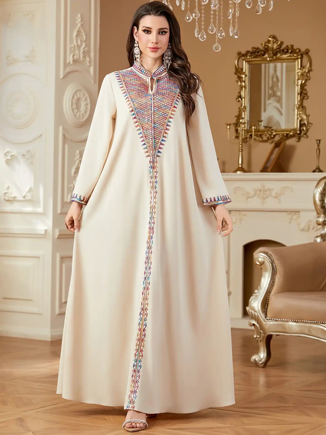 4358 Arab Robe Muslim Embroidered Dress