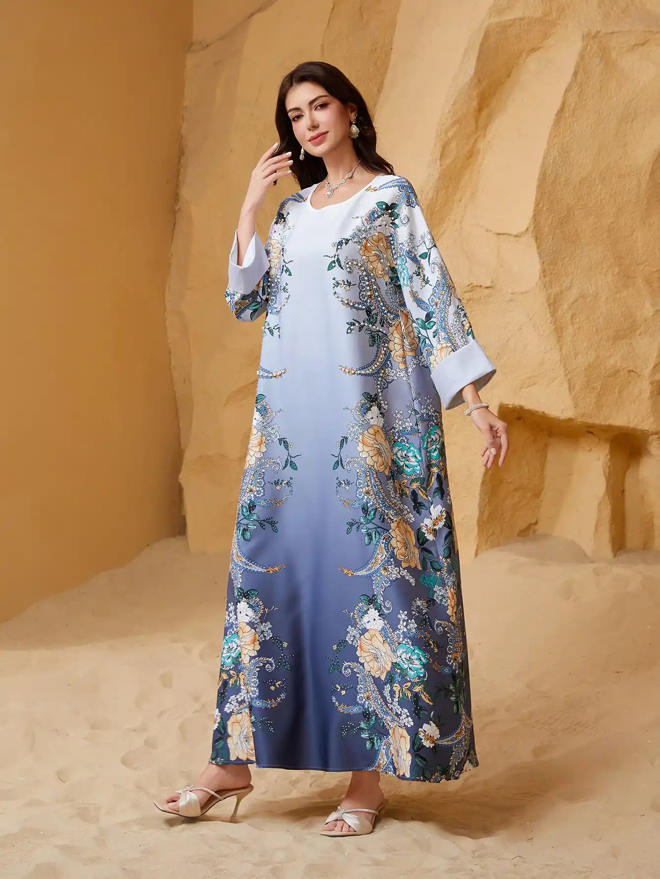NC17 Muslim Beaded Rhinestone Loose Abaya Robe